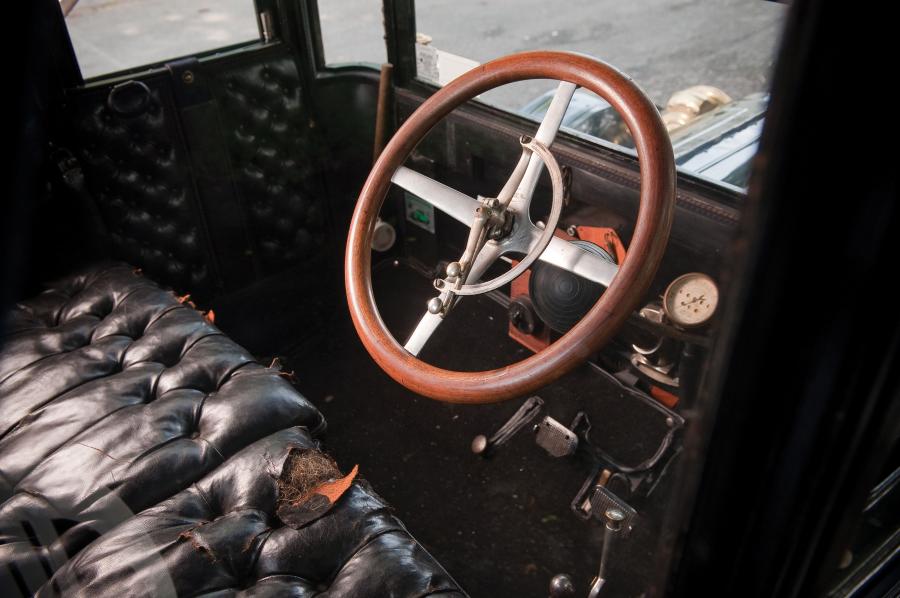  EMF 30 Coupe 1909 года  (фото 3 из 3)